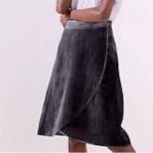 LOFT Velvet Faux Wrap Midi Skirt, Size 10, NWT